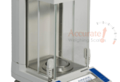 Accuris analytical balance with automatic calibration