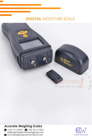 Pin less moisture meters which quickly indicate moisture