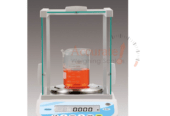 Analytical precision balance with counting functions