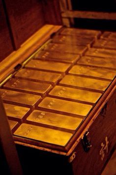 Top 10 Gold Bars Dealers In Orenburg Russia+256757598797