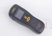 Digital wood moisture meter with testing range of 5%-