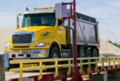 improved weighbridge with warning signals on overloads