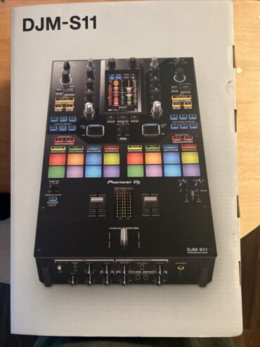 Pioneer DJM-S11 Professional scratch style 2-channel DJ mix