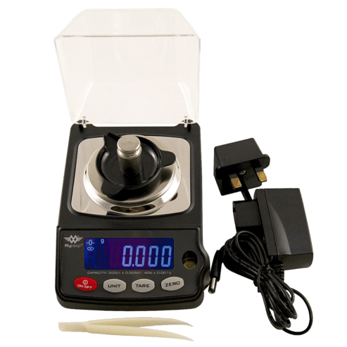 digital analytical balance with initial and final readings