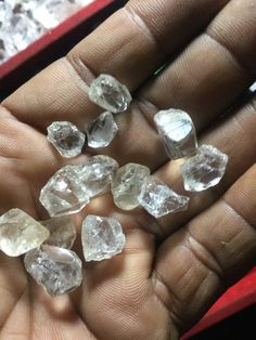 Natural diamond and gold sellers in Yemen +256757598797