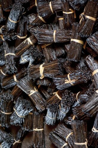 Whole Extra Grade Gourmet Vanilla Pods +27631501216 Ugandan