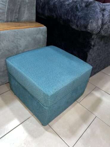 PUFFS OR FOOT RESTS AT FOREST MALL