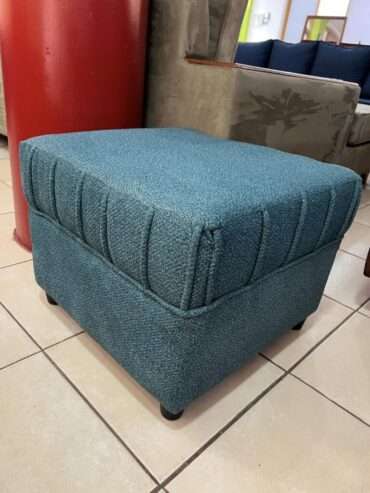 PUFFS OR FOOT RESTS AT FOREST MALL