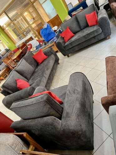 6 Seater Sofas (Forest Mall Lugogo)