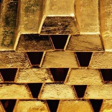 How many big gold mines are there in the world in Russia