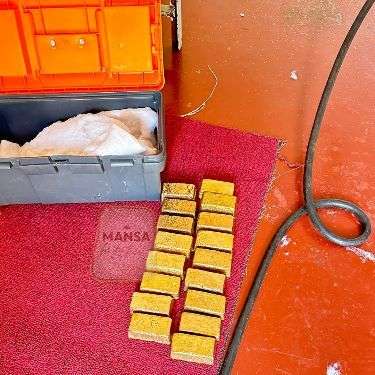 Trusted dealers in gold nuggets in Vitoria-Gast+256757598797